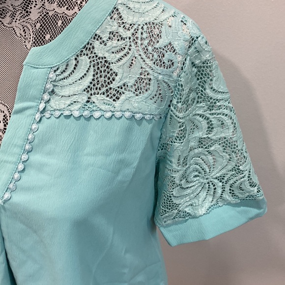 Top - Picture 3 of 10